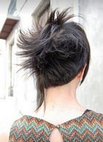 fryzury krótkie - uczesanie damskie z włosów krótkich zdjęcie numer 201